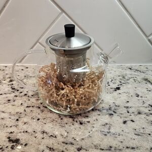Clear Glass Teapot with Stainless Steel Infuser - Clear